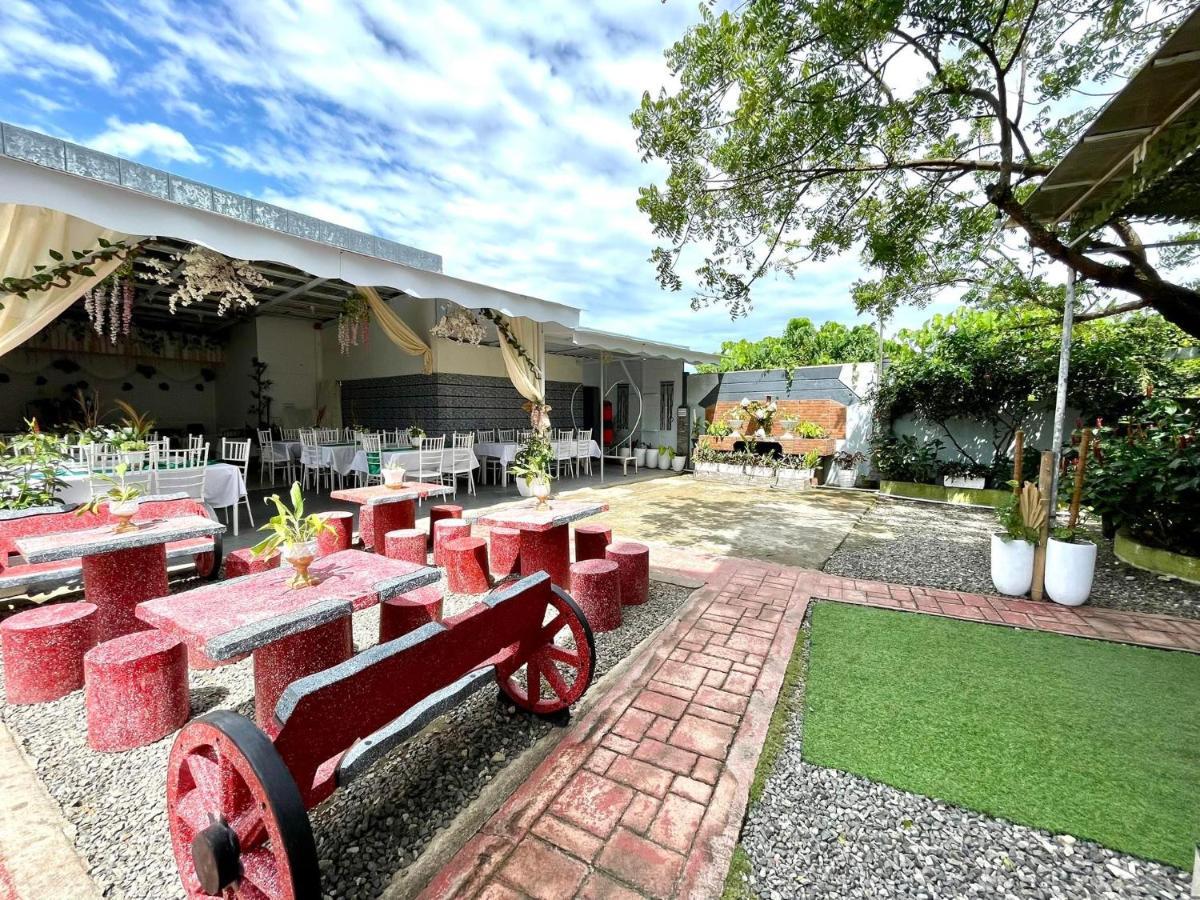 Little Rock Cebu Hotel Lapu-Lapu City Bagian luar foto
